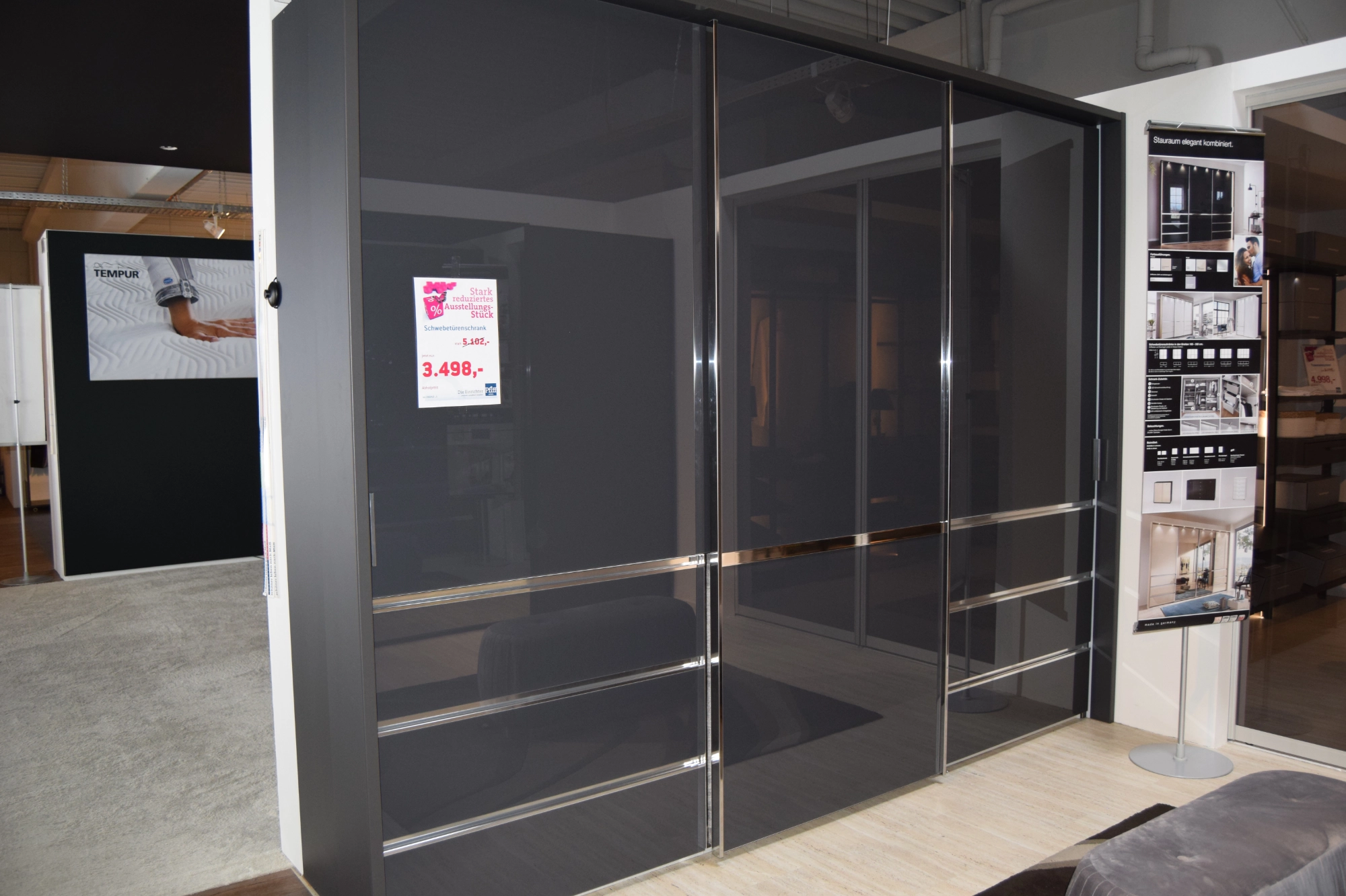 Schwebetürenschrank Oliver – Modern und funktional zum Sonderpreis