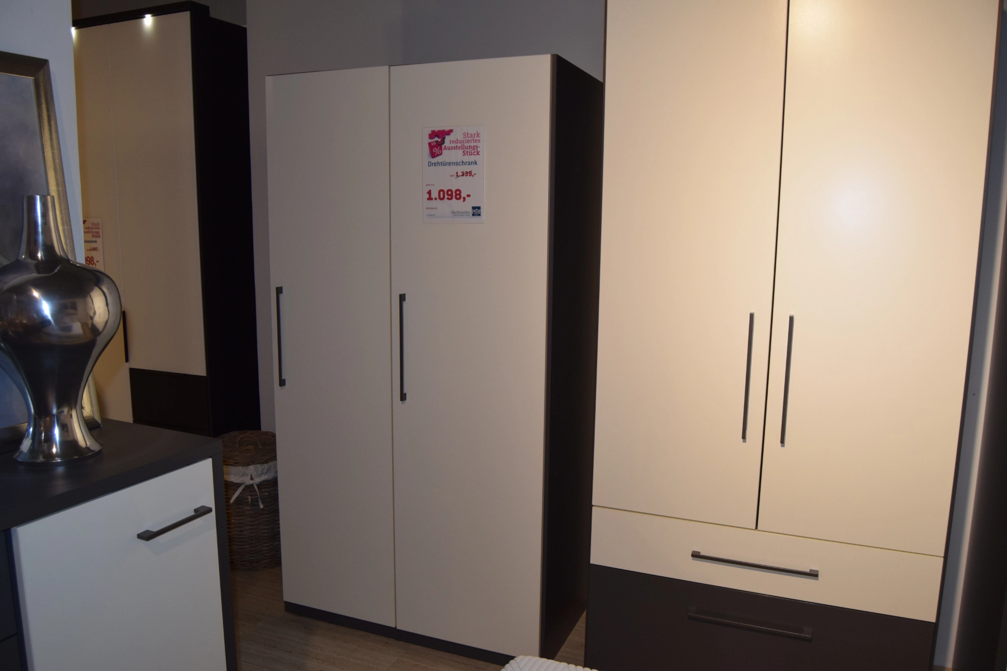 Drehtürenschrank Modulmaster