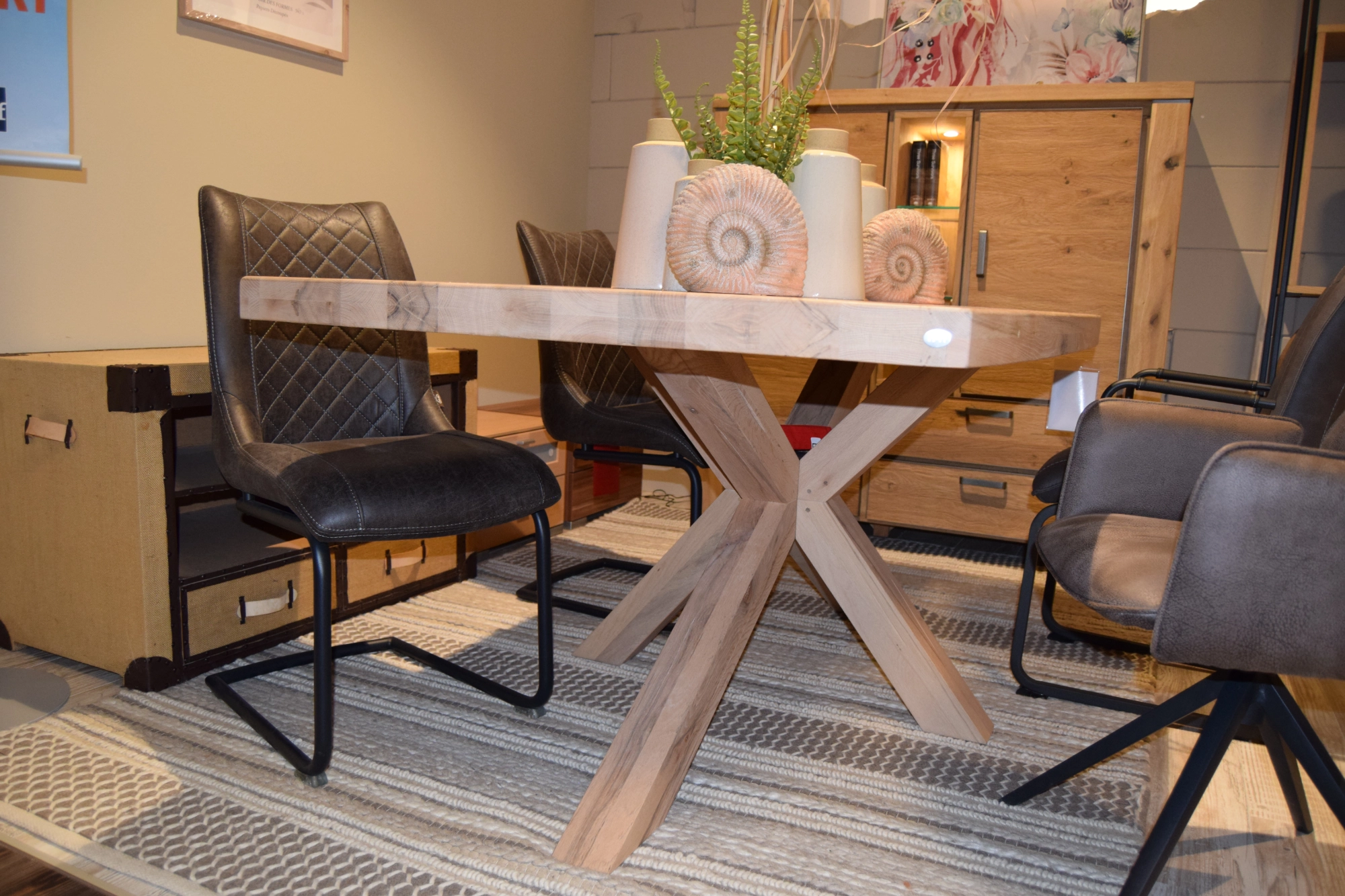 Habufa Esstisch Maestro – Eleganz in Wildeiche für Ihr Zuhause Habufa Esstisch Maestro – Eleganz in Wildeiche für Ihr Zuhause