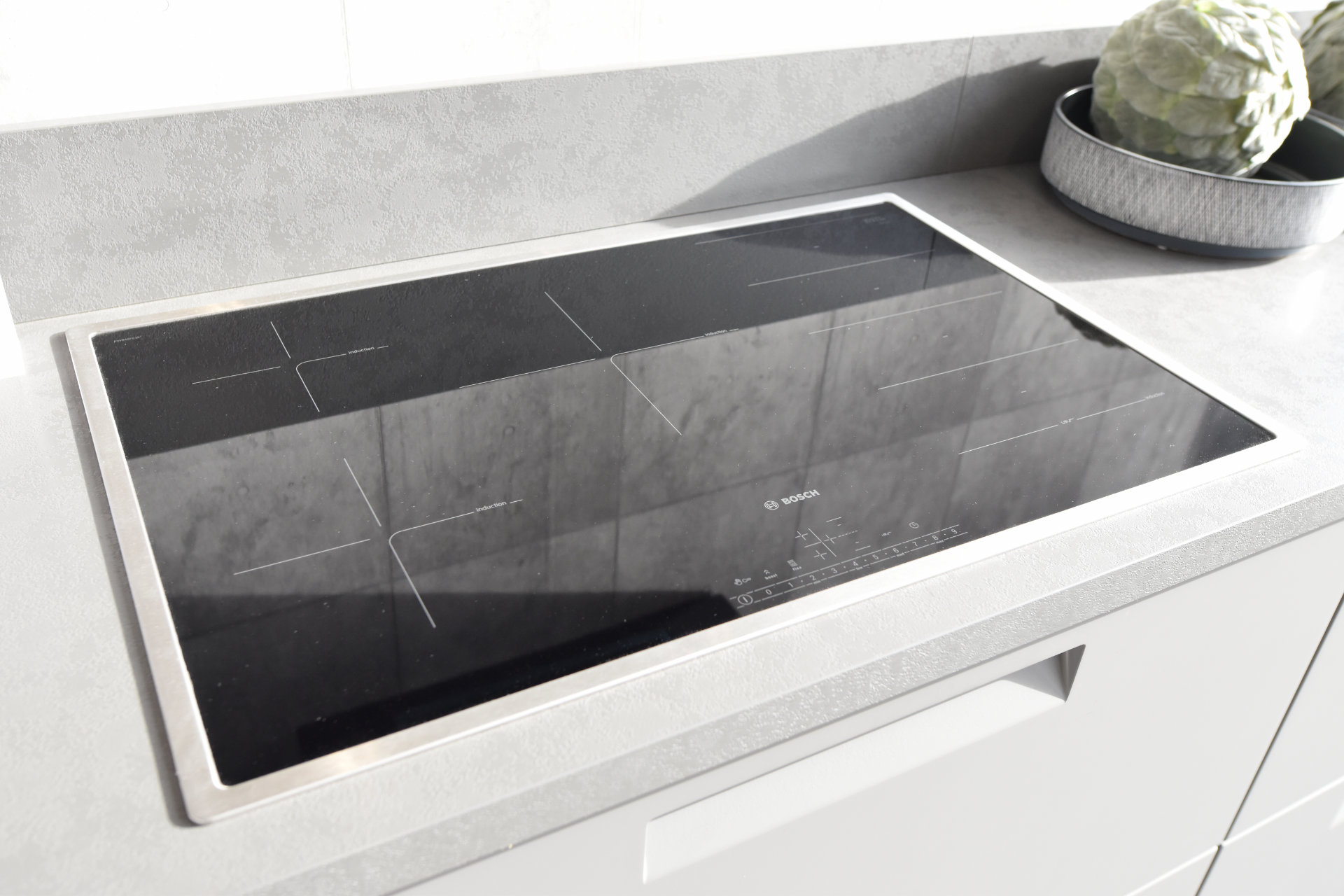 lightbox image lightbox image