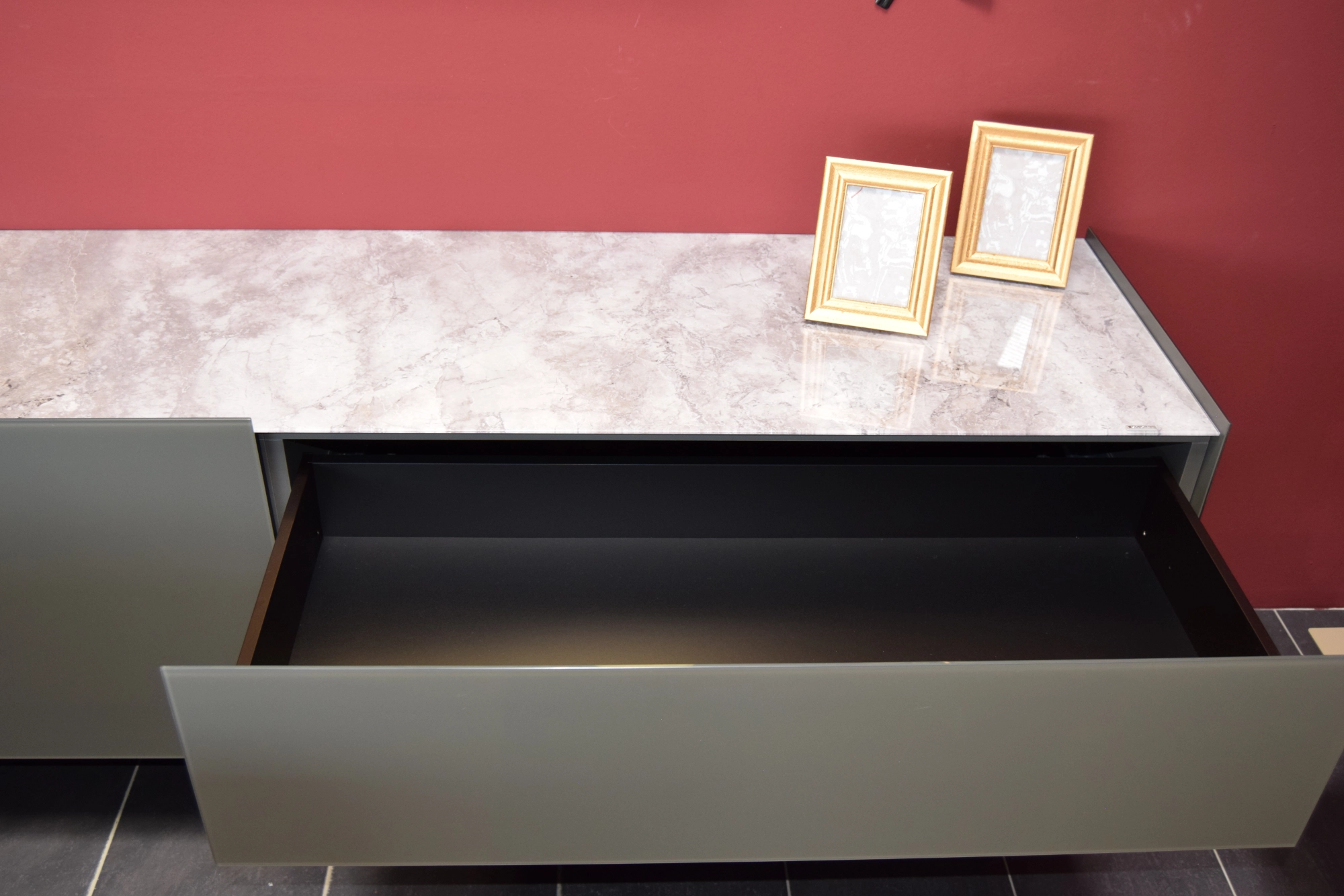 Spectral TV-Möbel Side – Modernes Design für Ihr Wohnzimmer
